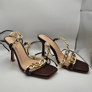 Olivia Jaymes Gold Chain Heels – Size 6